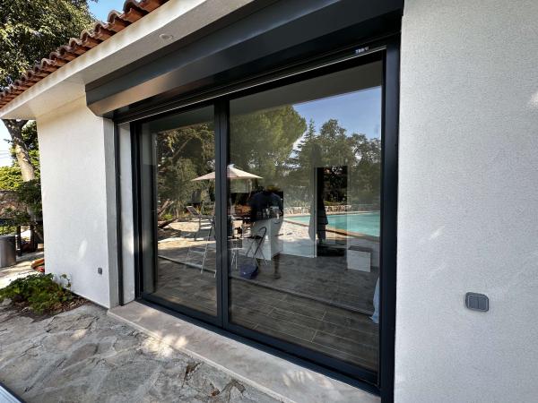 Fenêtre sur mesure à Marseille